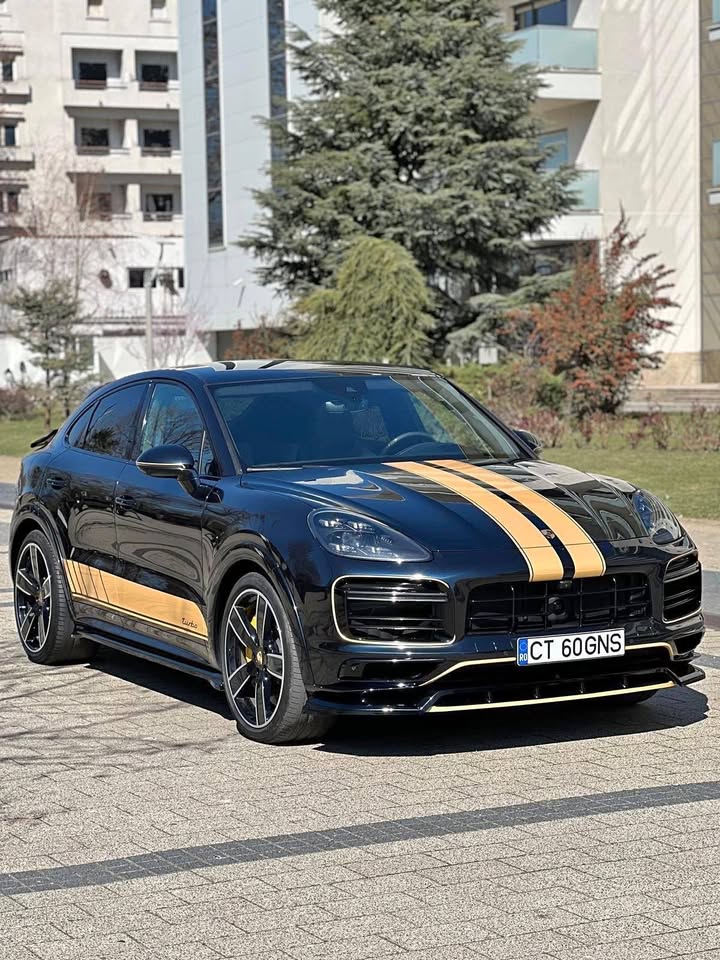 Porsche Cayenne Coupe Turbo 2020 V8 550CP Negru/Portocaliu Constanta - Imagine principala