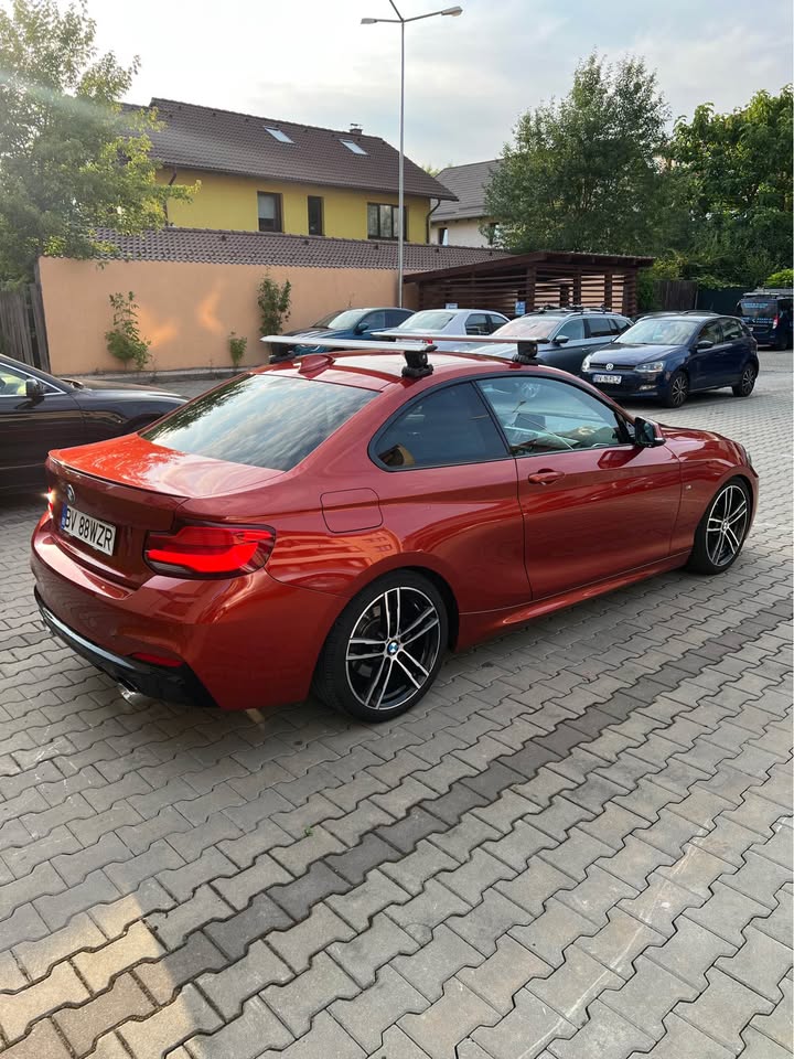 Bmw Seria 2 (F22) 2018 Sunset Orange Metallic - Foto 2
